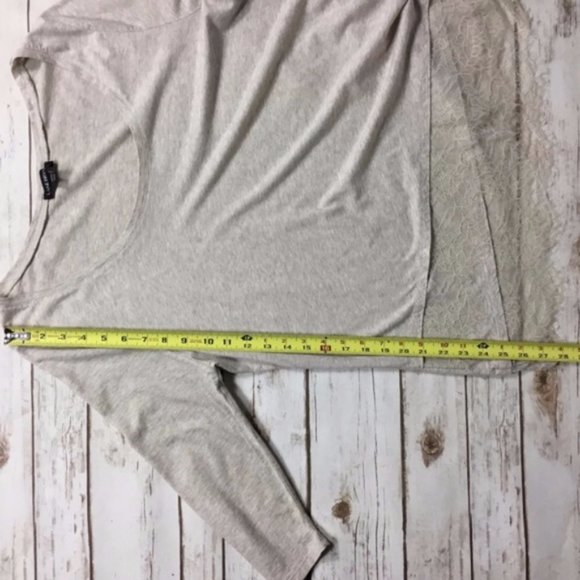 Lane Bryant Cream Tunic Top with Lace Detail 14/16 - Picture 7 of 8